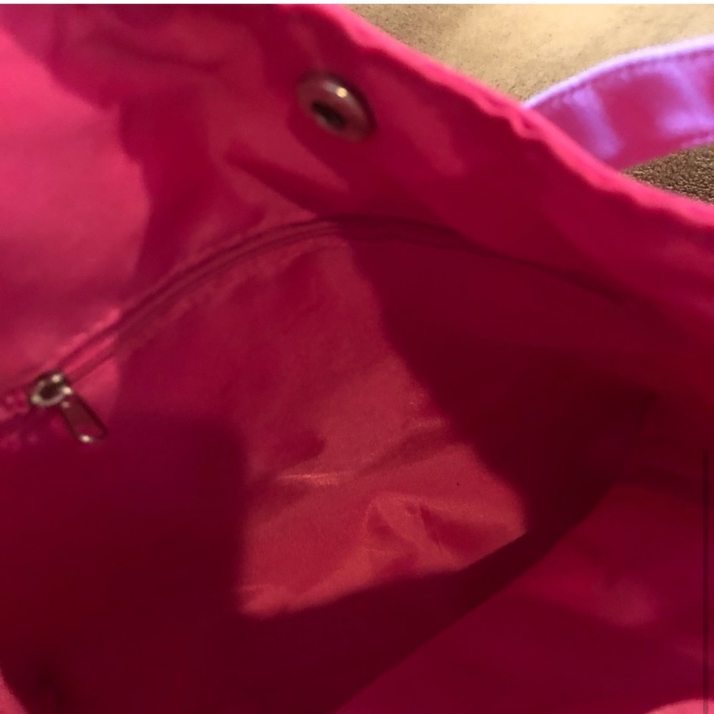 Hello Kitty Tote - Picture 4 of 4